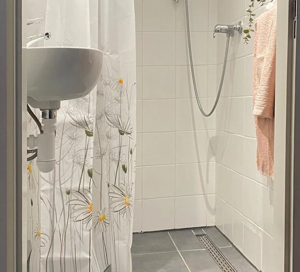 Bed & Breakfast B&B De Kunstpraktijk Veldhoven Netherlands